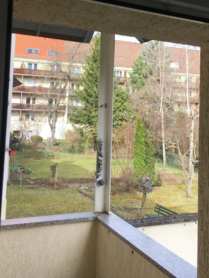 Ferienwohnung In Erfurt Mit Kleinem Balkon, 2 Schlafzimmer Exterior foto